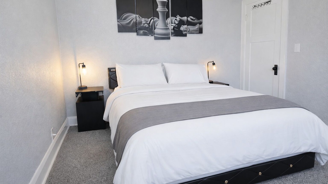 Photo of Bedroom in Milwaukee