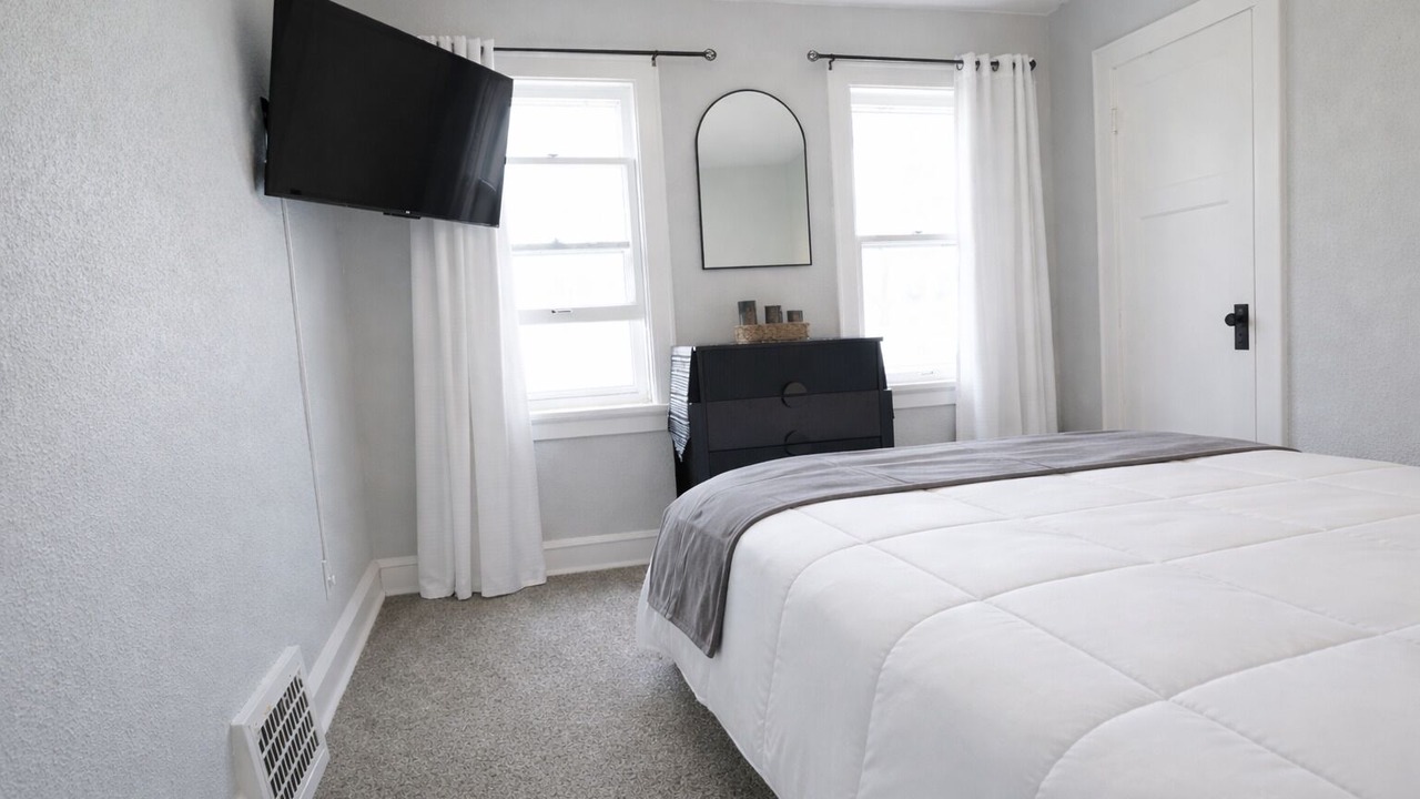 Photo of Bedroom in Milwaukee