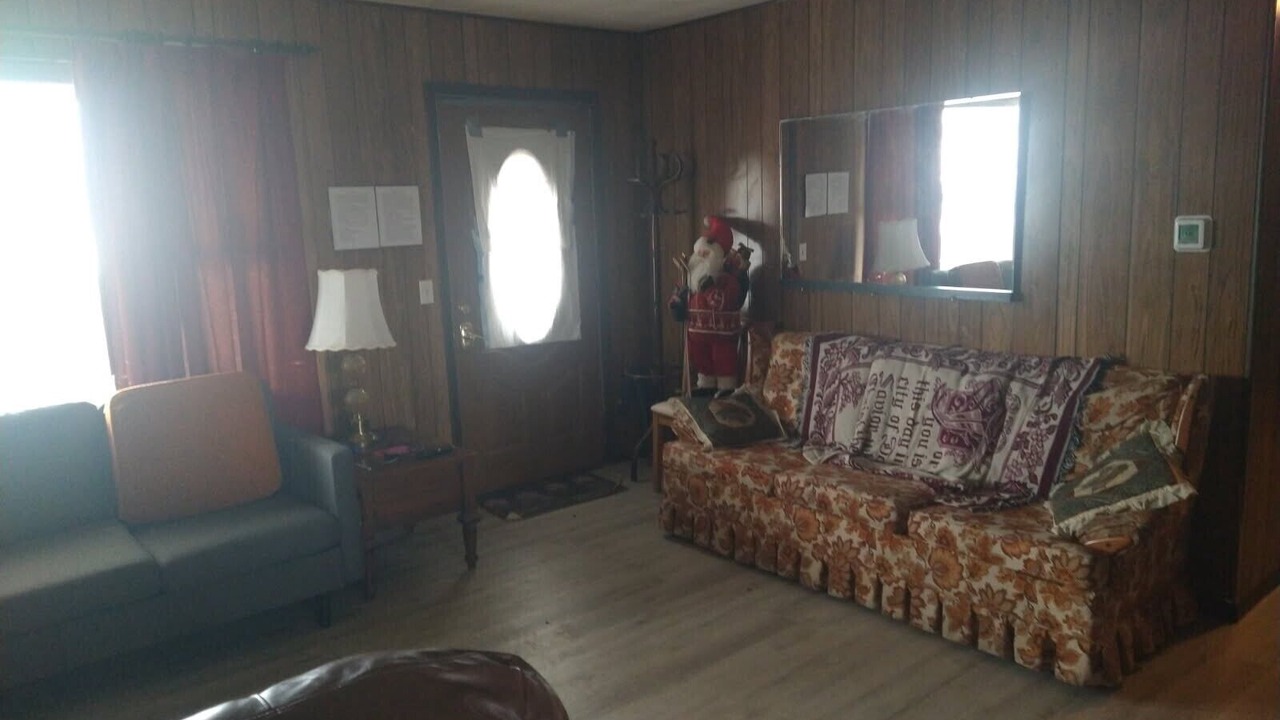 Photo of Livingroom in Monticello