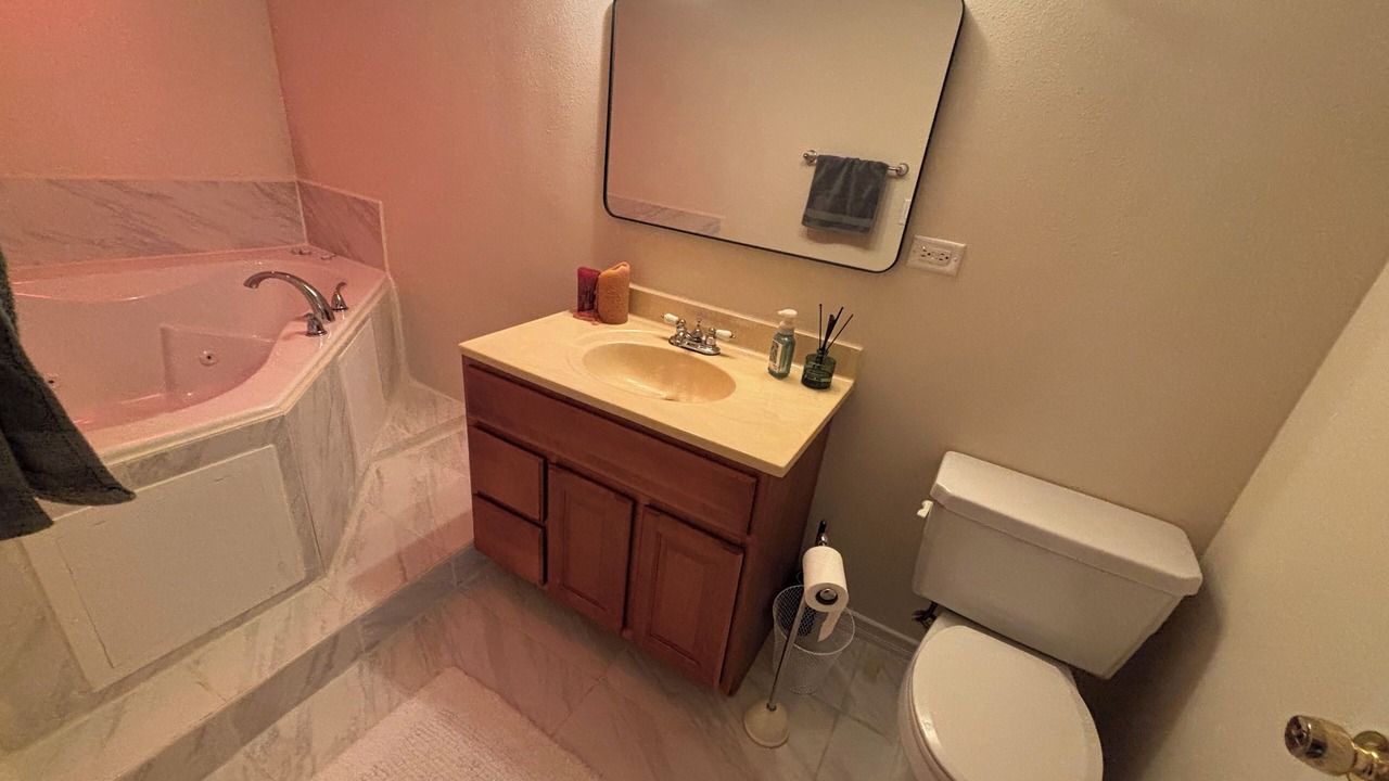 Photo of Bathroom in Skokie