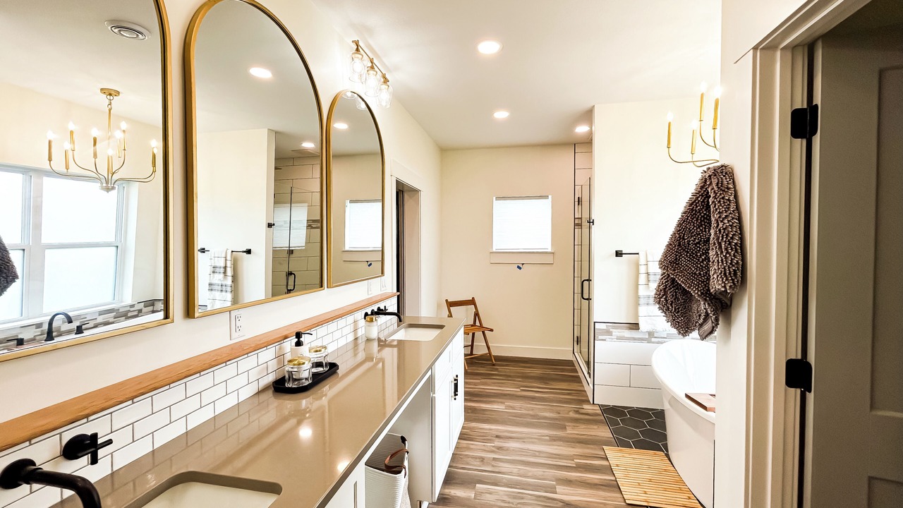 Photo of Bathroom in Sperry