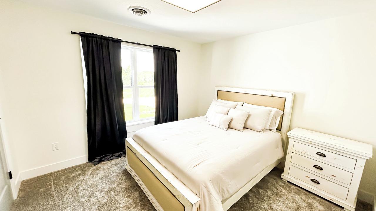 Photo of Bedroom in Sperry