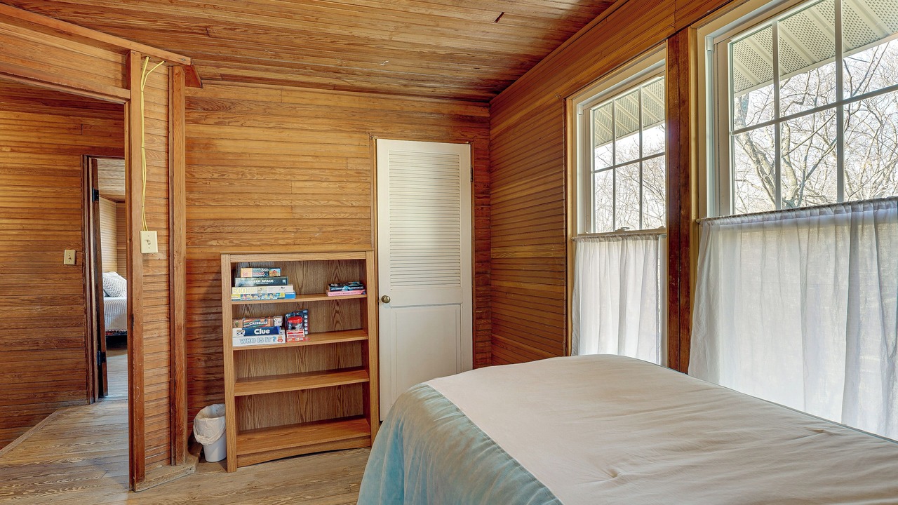 Photo of Bedroom in Grand Haven