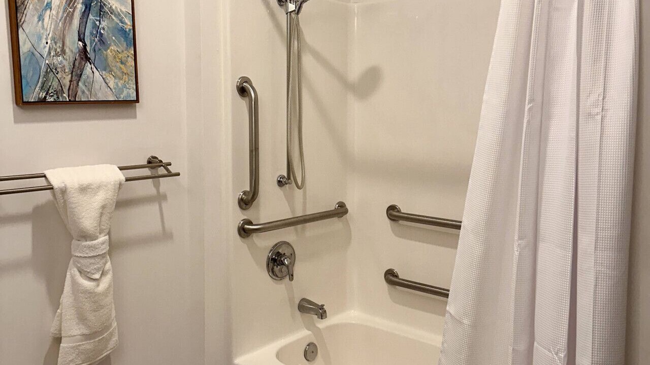 Photo of Bathroom in Fifth Ward
