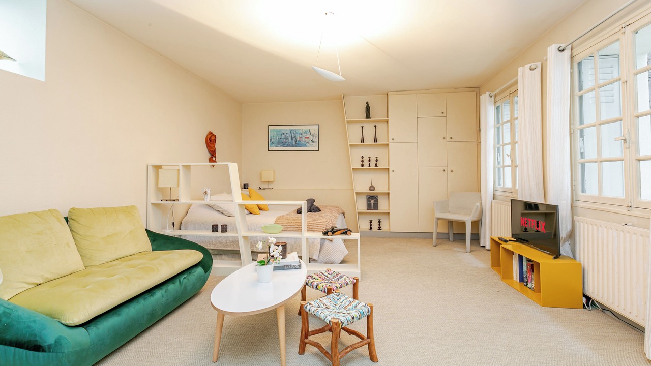 Photo of Bedroom in Notre-Dame-des-Champs