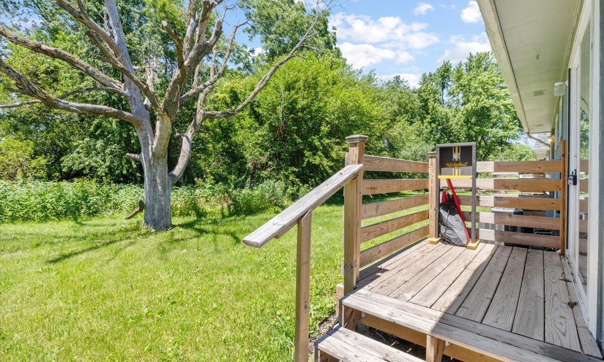Photo of Patio Balcony in Quad Cities