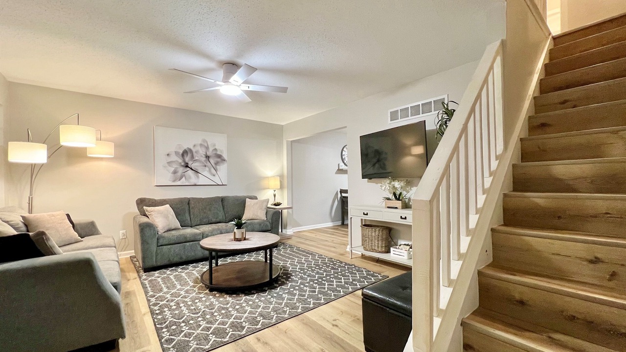 Photo of Livingroom in Quad Cities