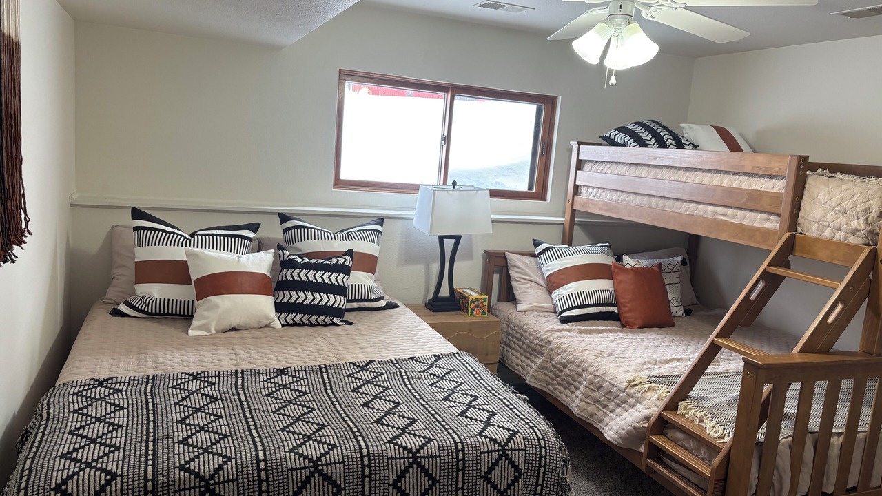 Photo of Bedroom in Eagle River