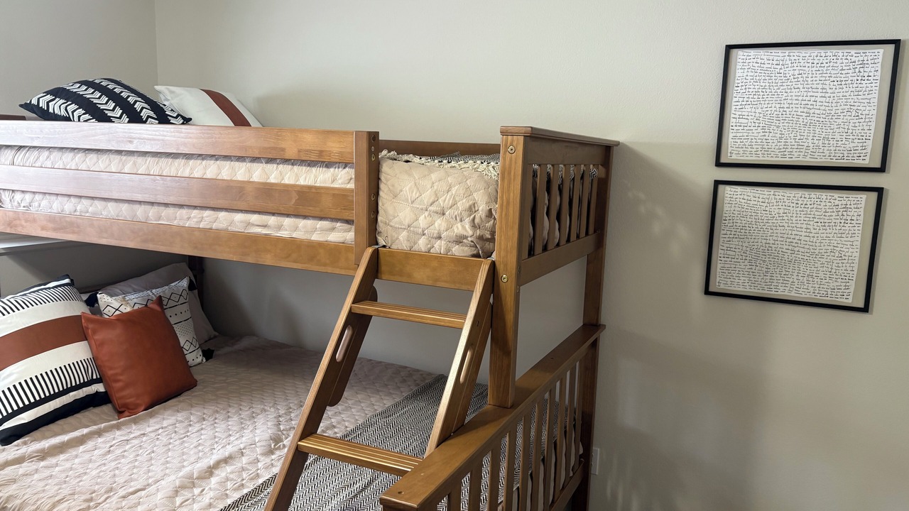 Photo of Bedroom in Eagle River