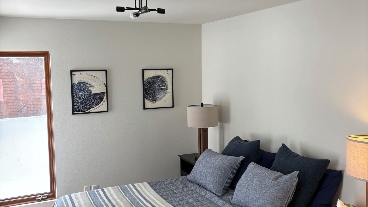 Photo of Bedroom in Eagle River