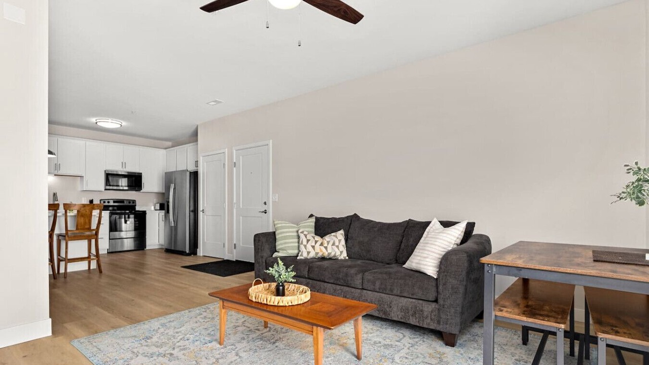 Photo of Livingroom in Orange Prairie