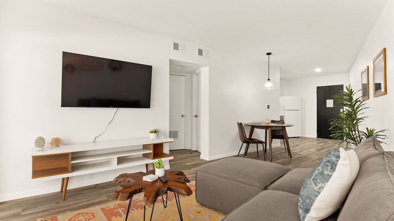 Photo of Livingroom in Orange Prairie