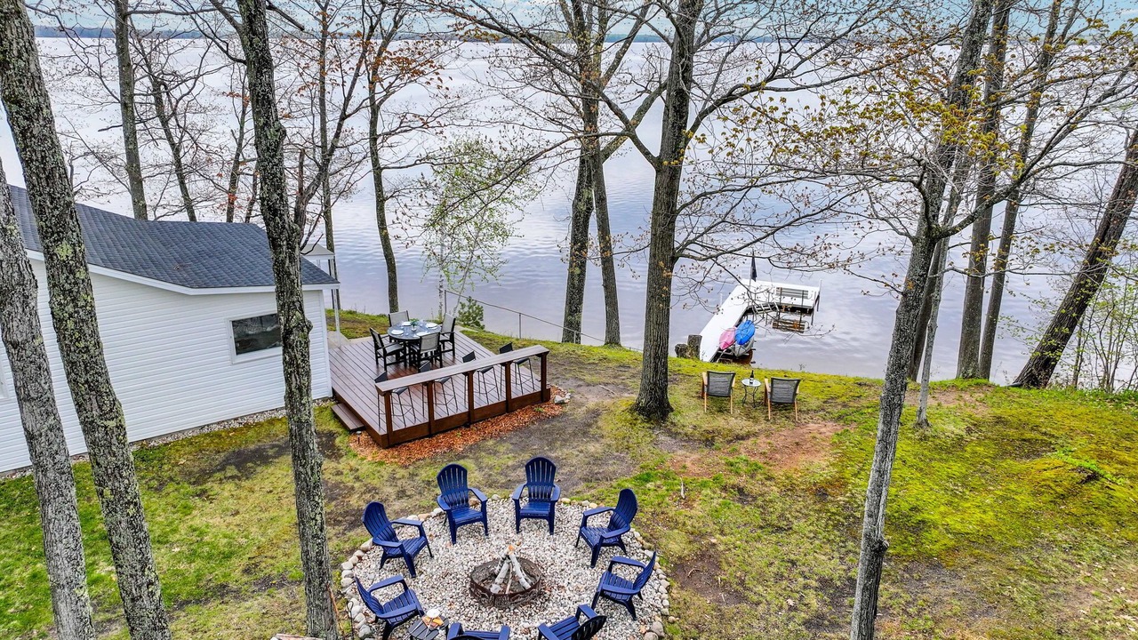 Photo of Others in Carp Lake
