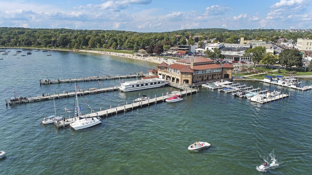 Photo of Others in Lake Geneva