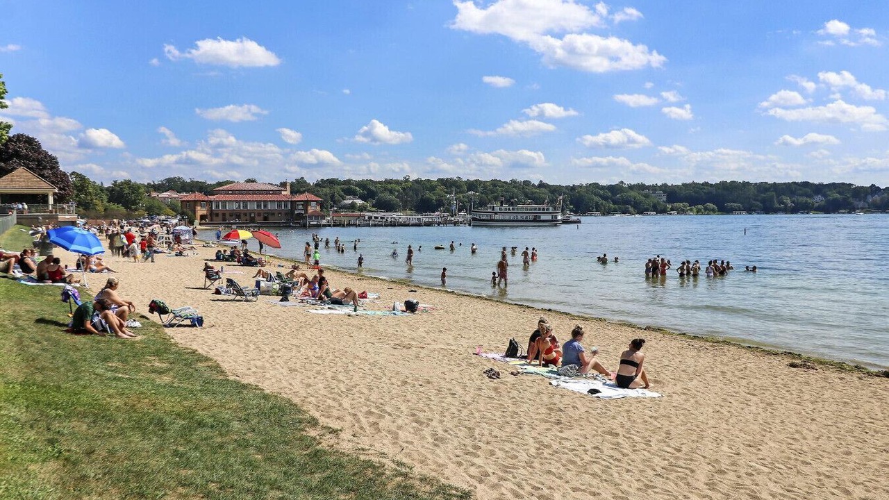 Photo of Others in Lake Geneva