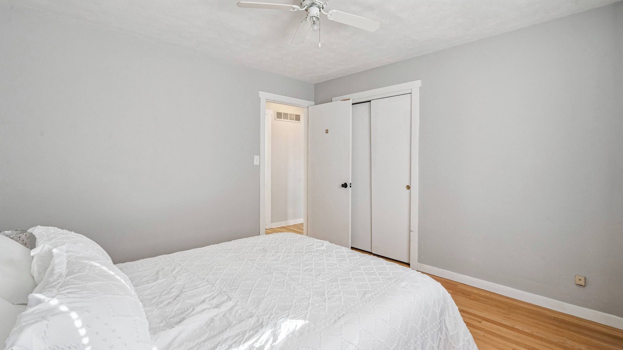 Photo of Bedroom in Davenport