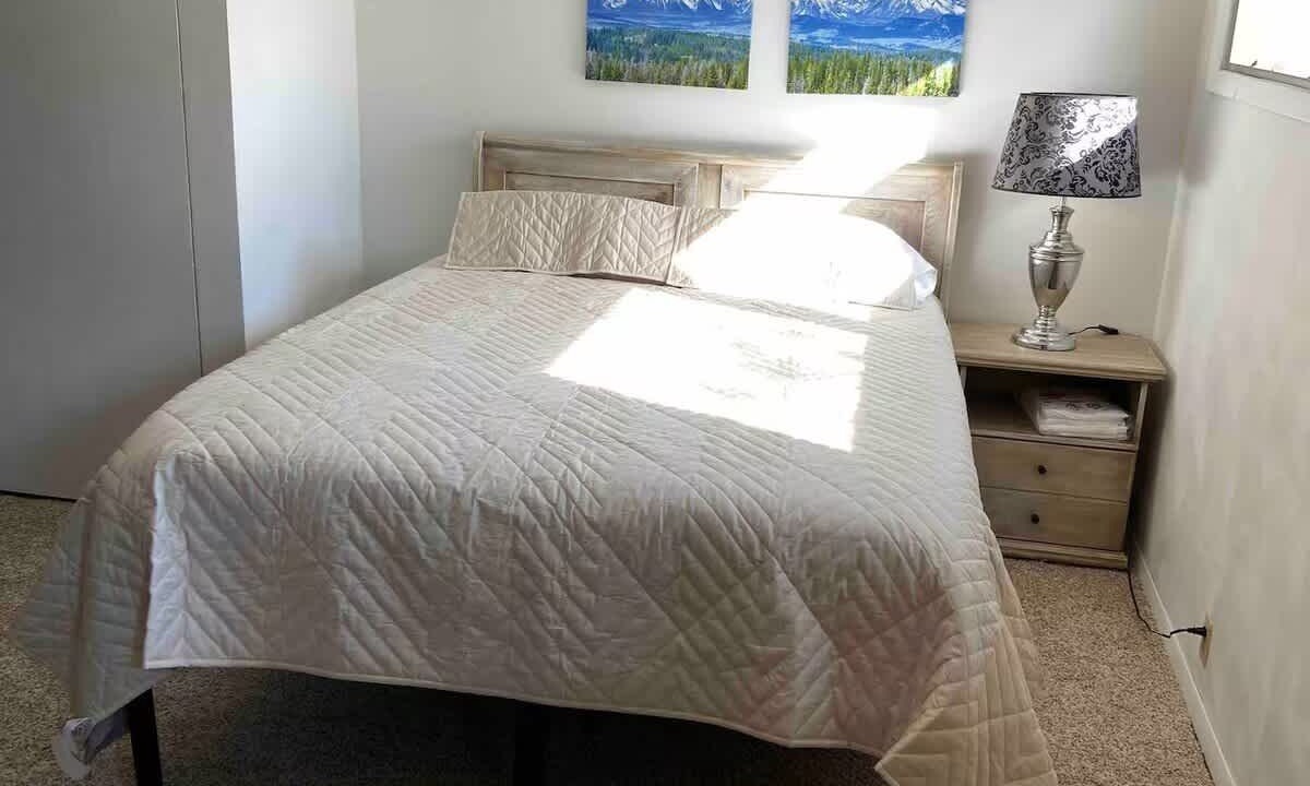 Photo of Bedroom in Quad Cities