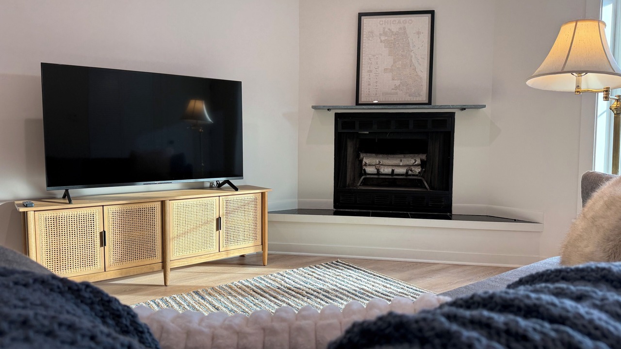 Photo of Livingroom in Ravenswood