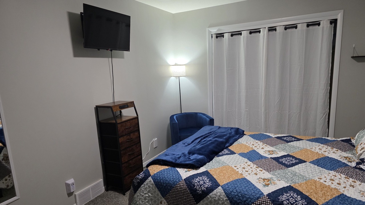 Photo of Bedroom in Streator