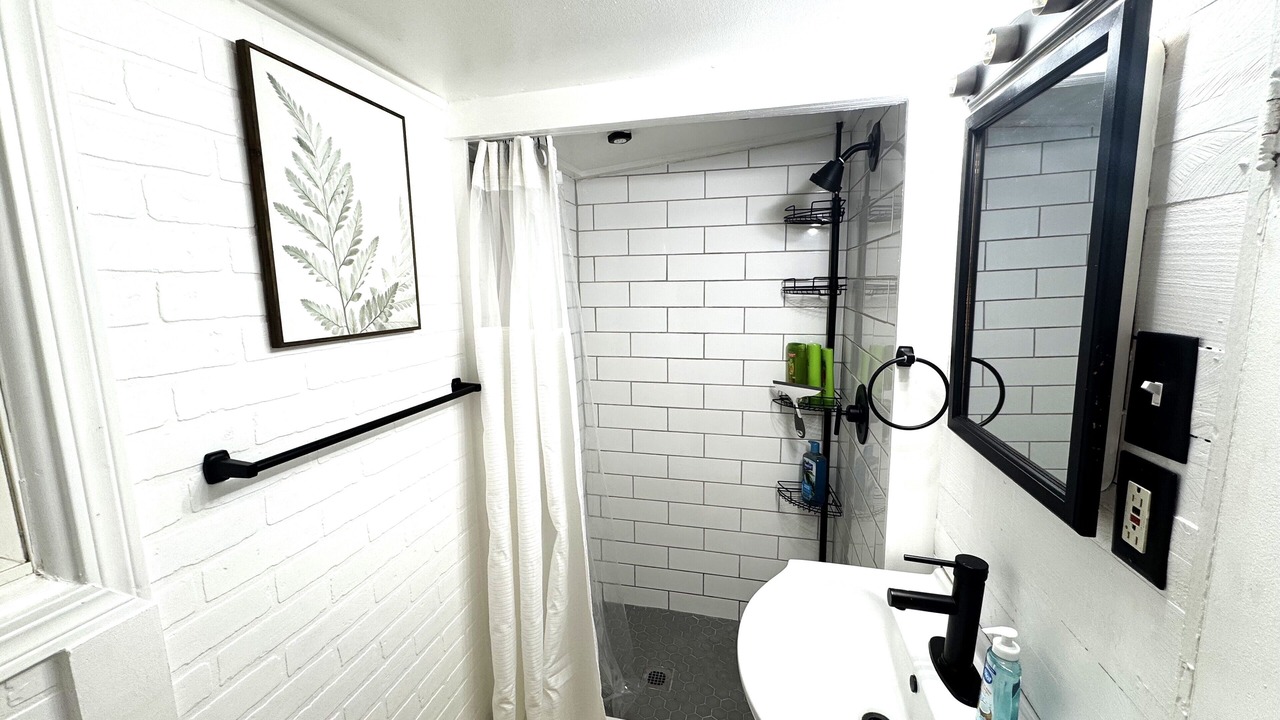 Photo of Bathroom in Pekin