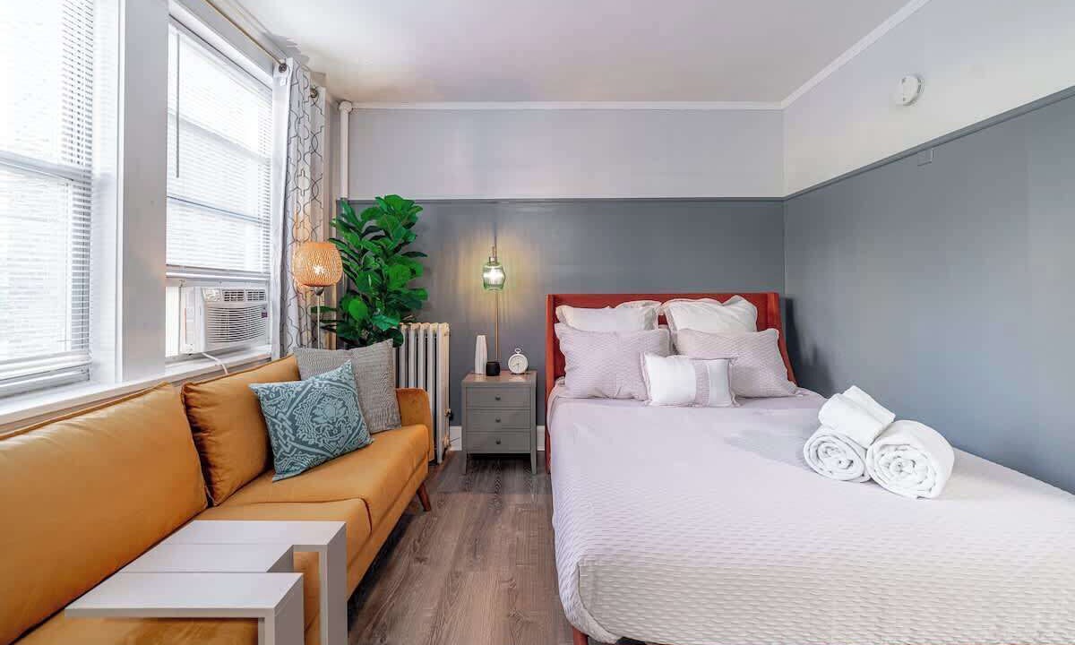 Photo of Bedroom in Mid-North District