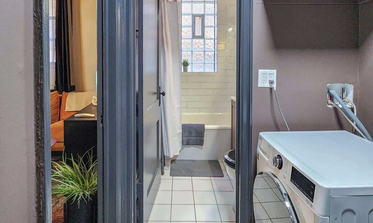Photo of Bathroom in Mid-North District