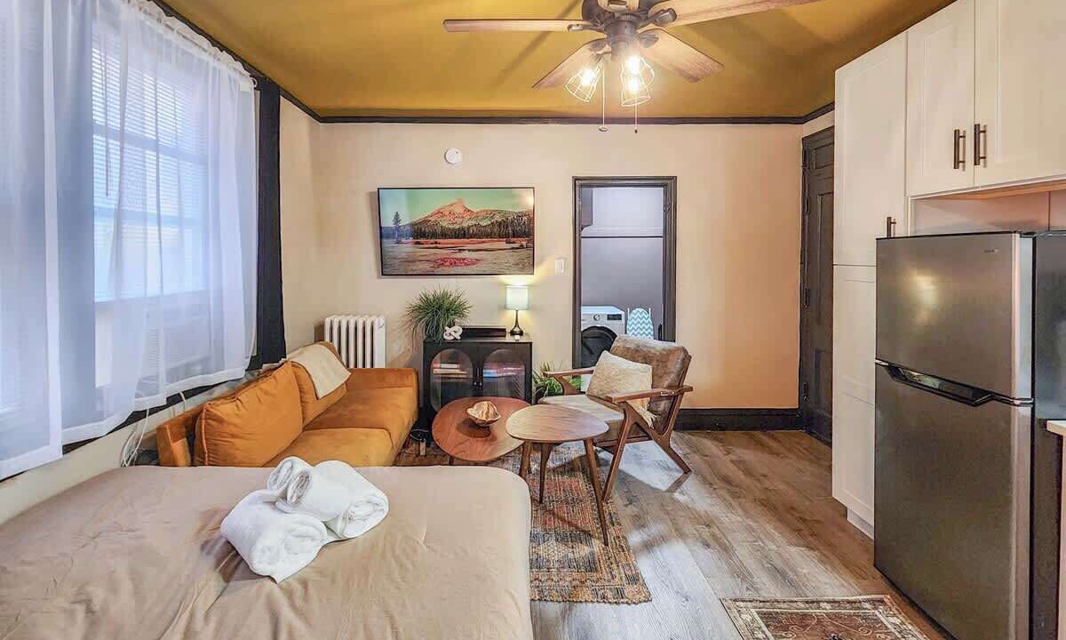 Photo of Bedroom in Mid-North District