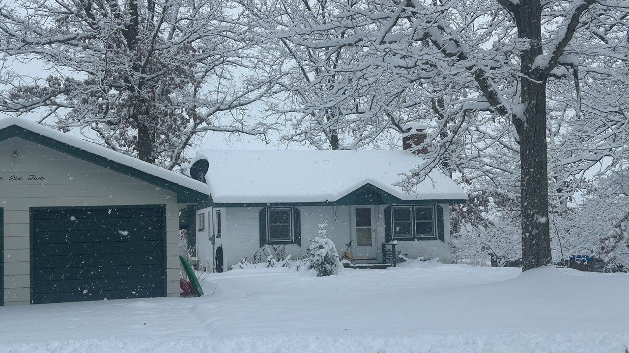 Photo of Outdoor in Hale