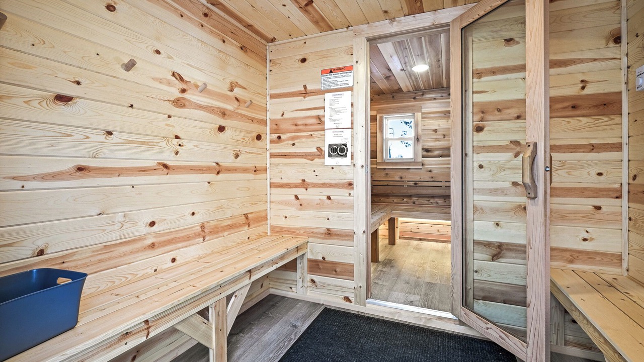 Photo of Bedroom in Suring