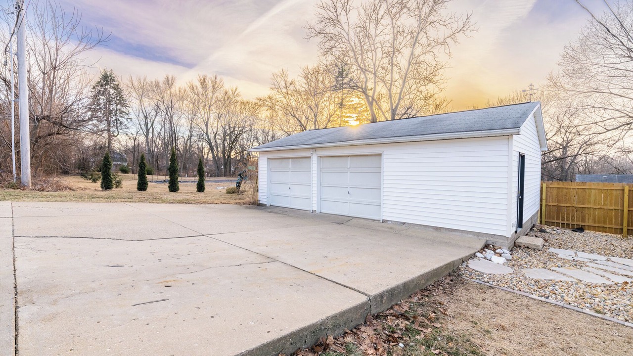 Photo of Outdoor in Creve Coeur