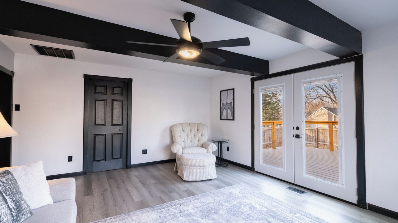 Photo of Livingroom in Creve Coeur