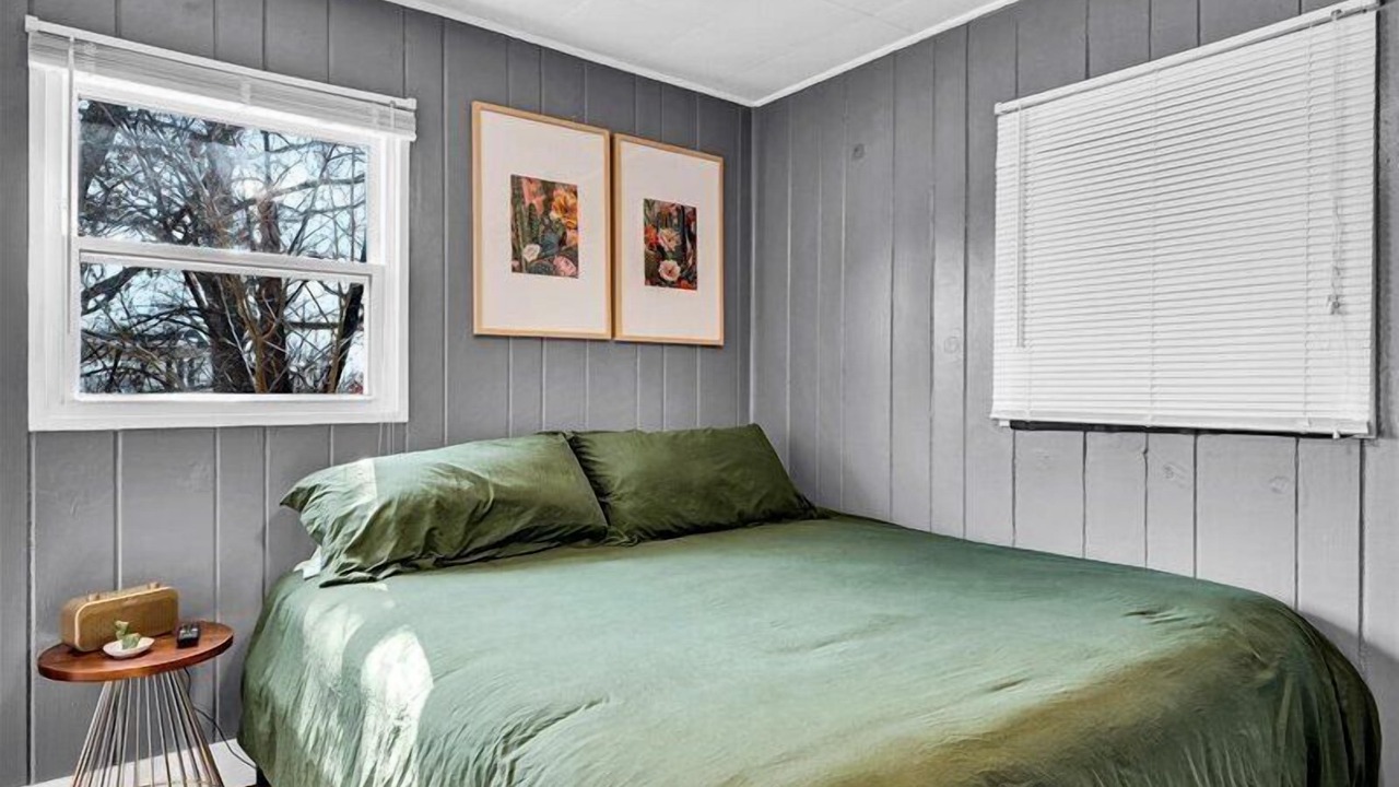 Photo of Bedroom in Peoria Heights