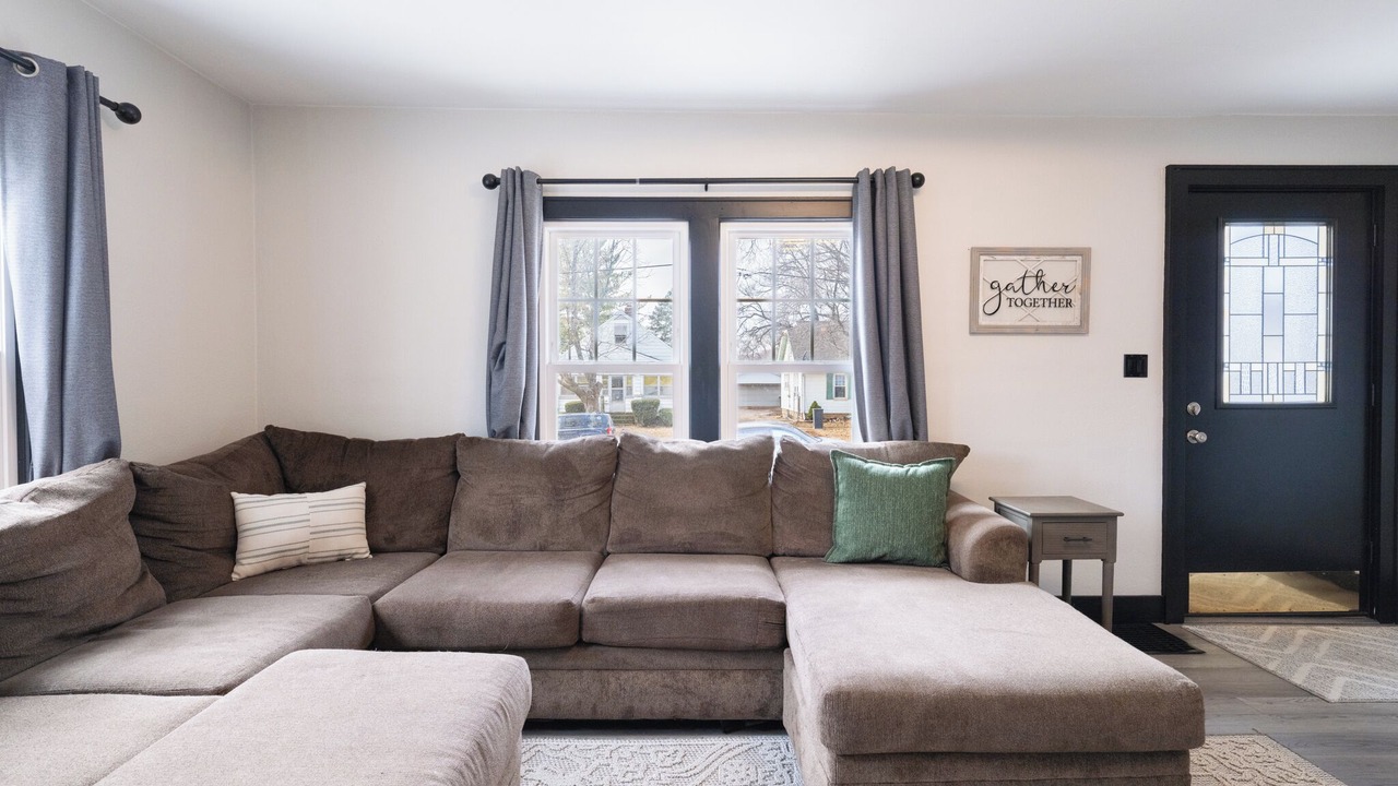 Photo of Livingroom in West Peoria