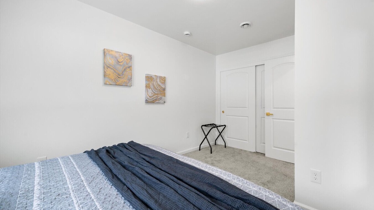 Photo of Bedroom in Milwaukee