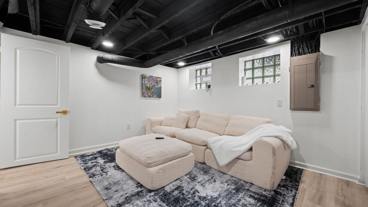 Photo of Livingroom in Milwaukee