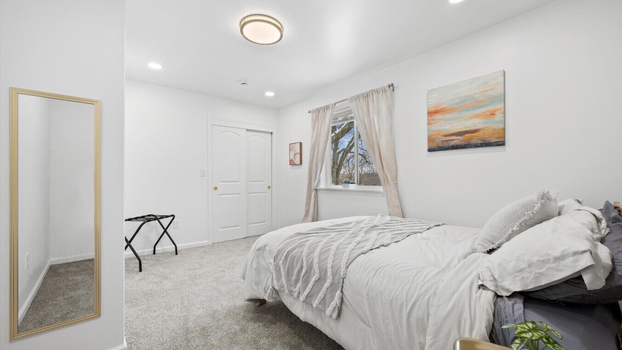 Photo of Bedroom in Milwaukee