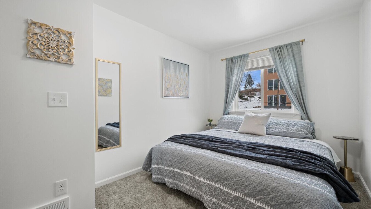 Photo of Bedroom in Milwaukee