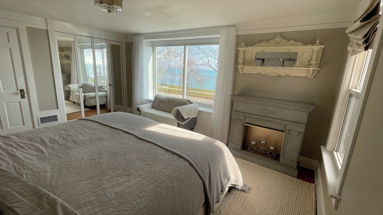 Photo of Bedroom in Racine