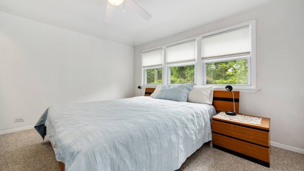 Photo of Bedroom in Grand Beach