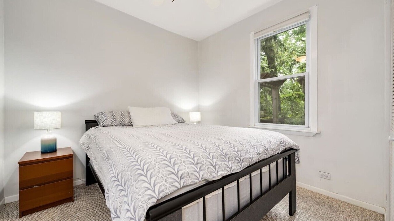 Photo of Bedroom in Grand Beach