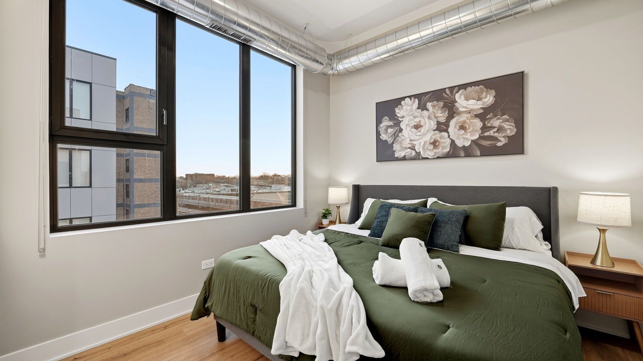 Photo of Bedroom in Edgewater Beach