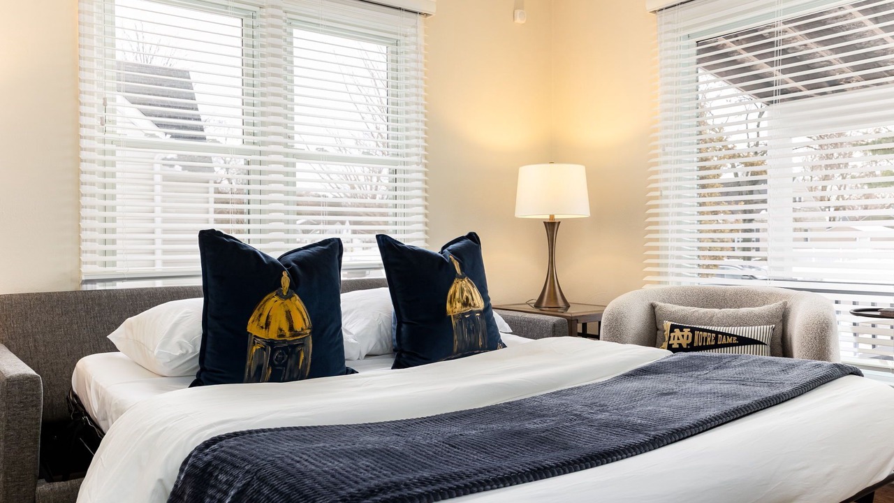 Photo of Bedroom in Northshore Triangle