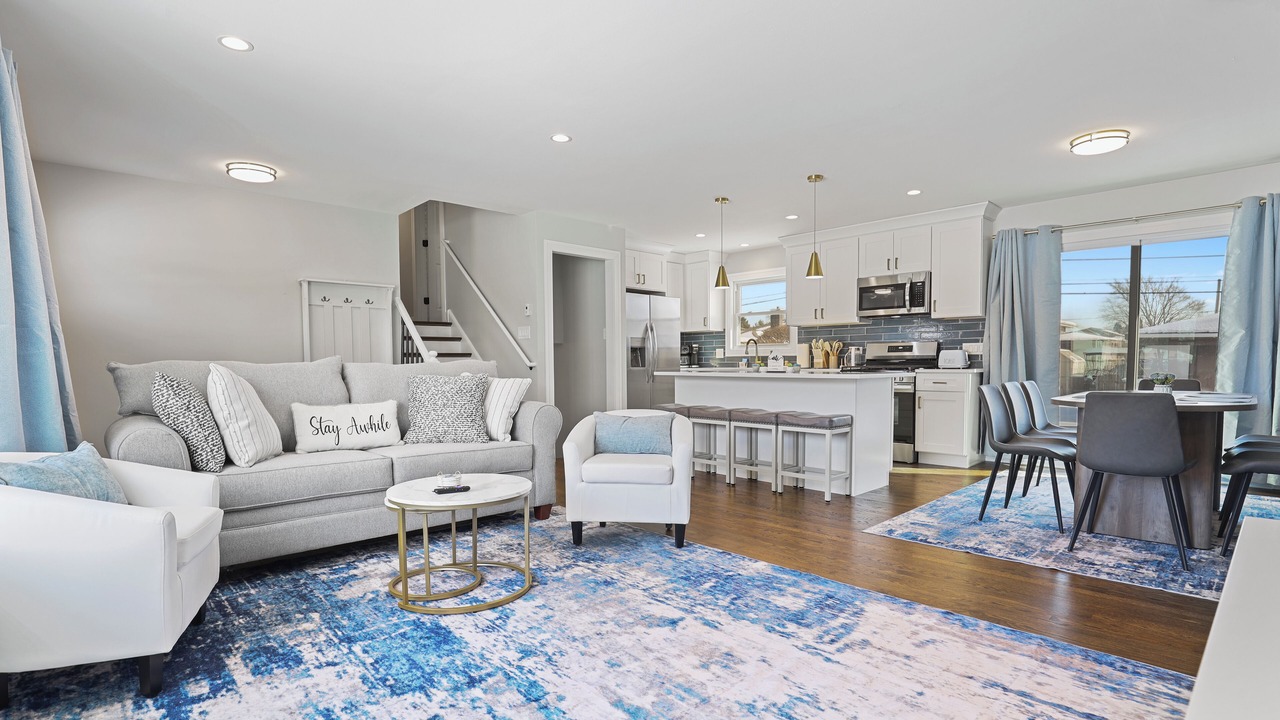 Photo of Livingroom in Burbank