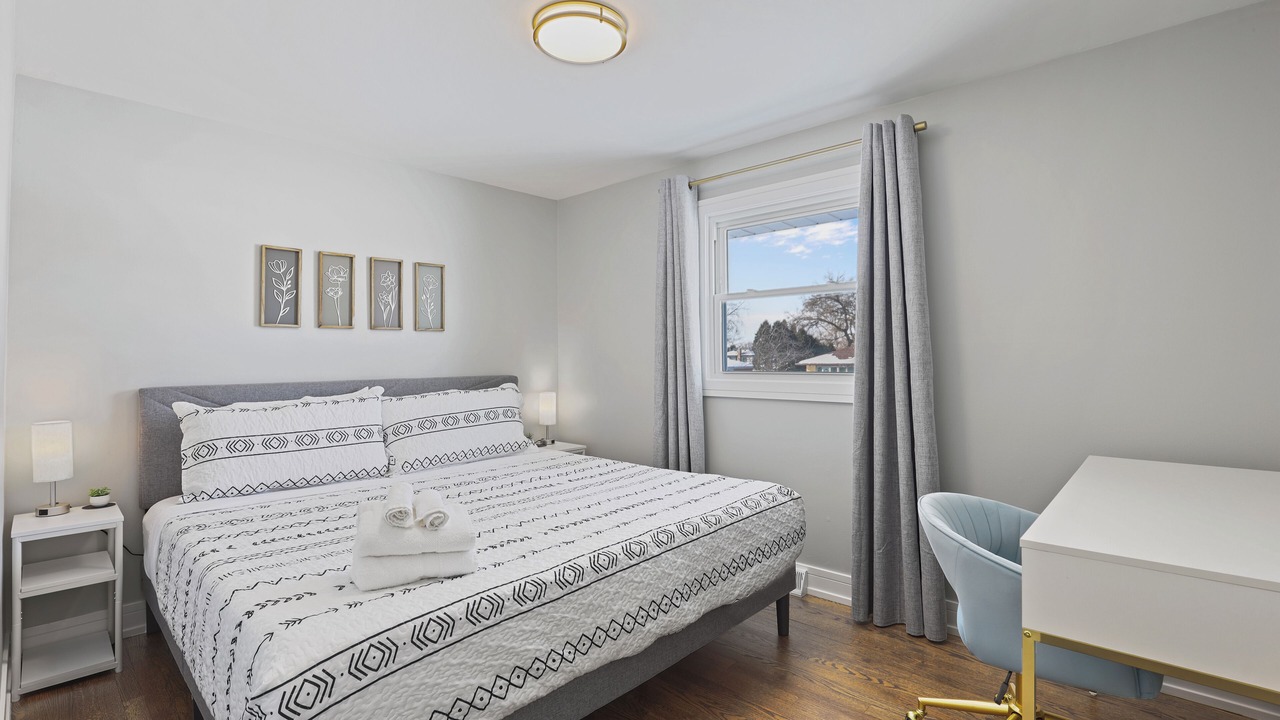 Photo of Bedroom in Burbank