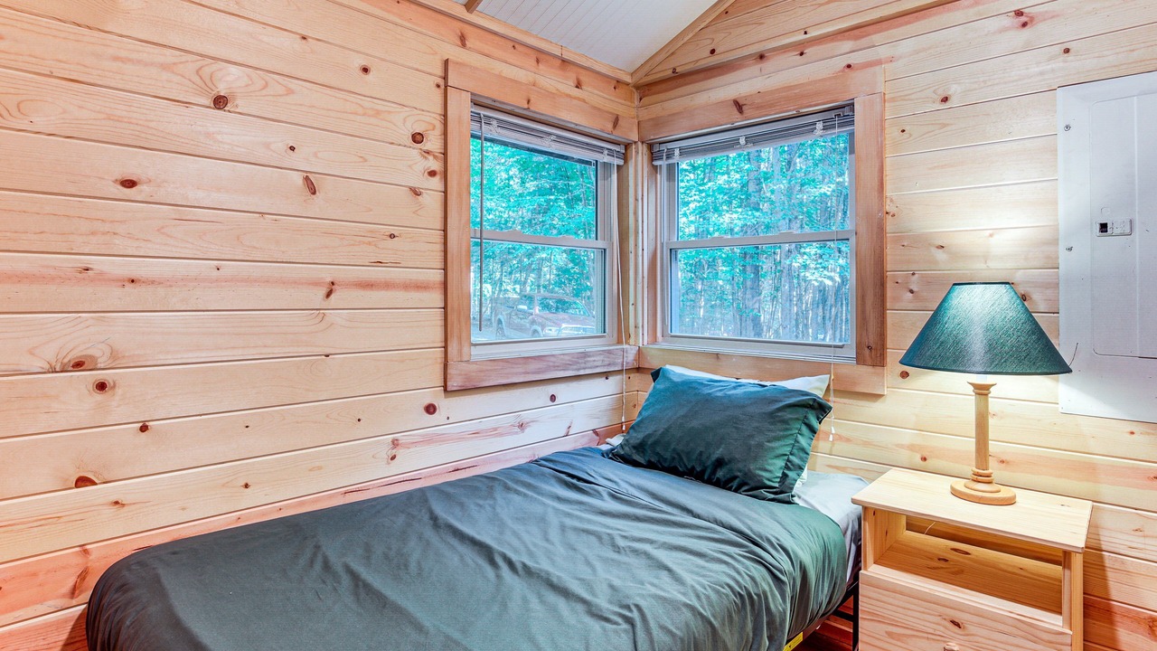 Photo of Bedroom in Eagle River