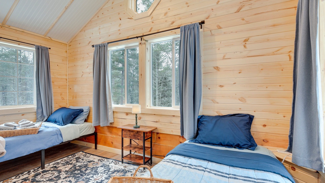 Photo of Bedroom in Eagle River