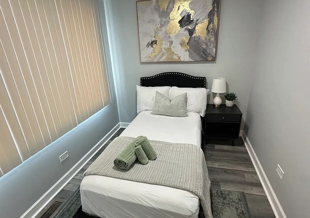 Photo of Bedroom in Franklin Park