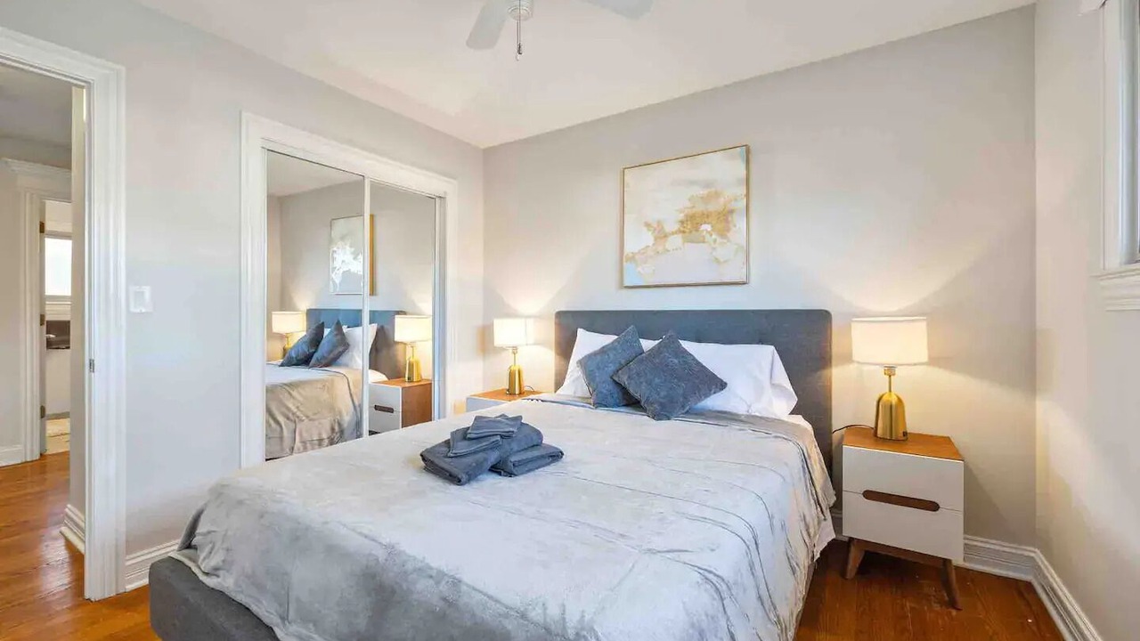 Photo of Bedroom in Arlington Heights