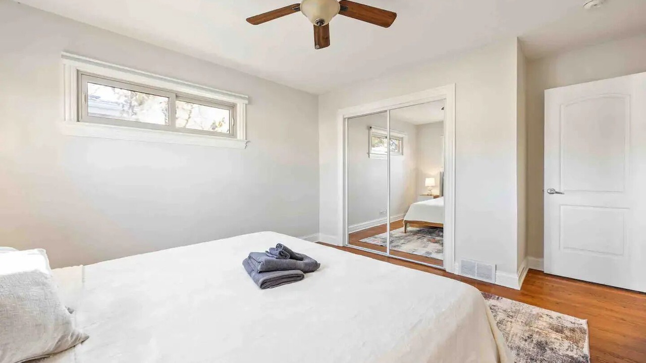 Photo of Bedroom in Arlington Heights
