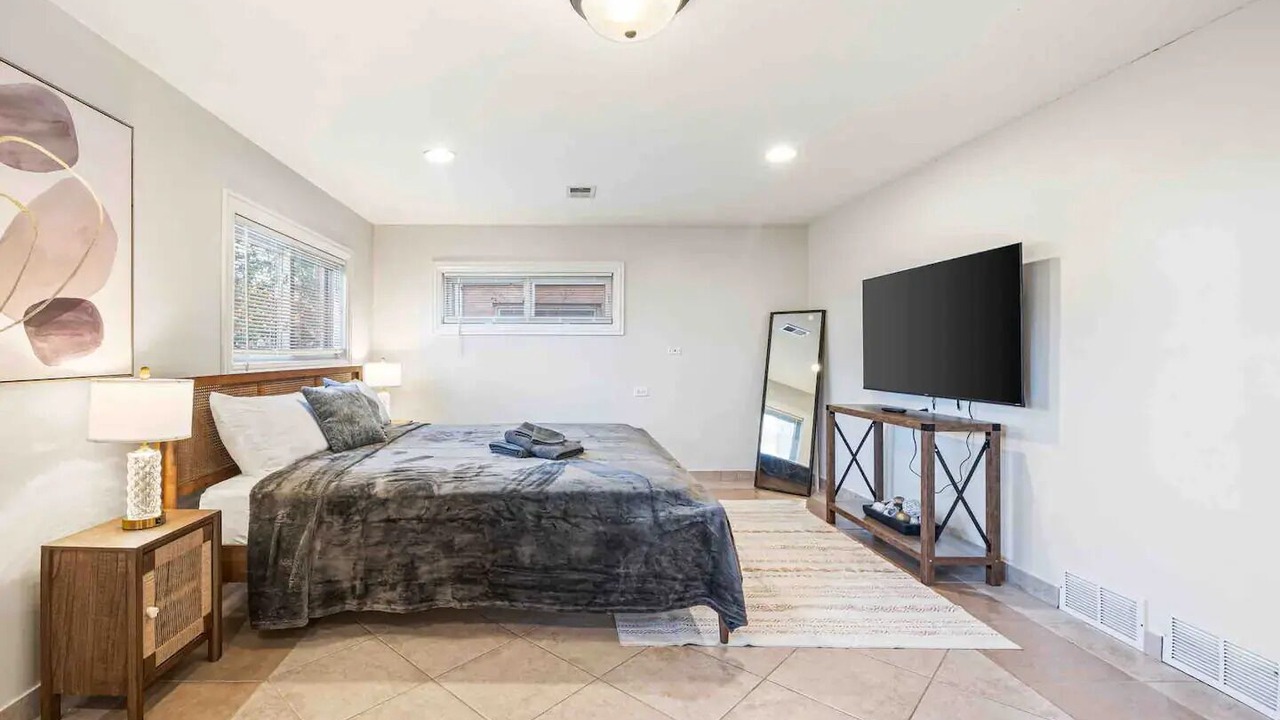 Photo of Bedroom in Arlington Heights